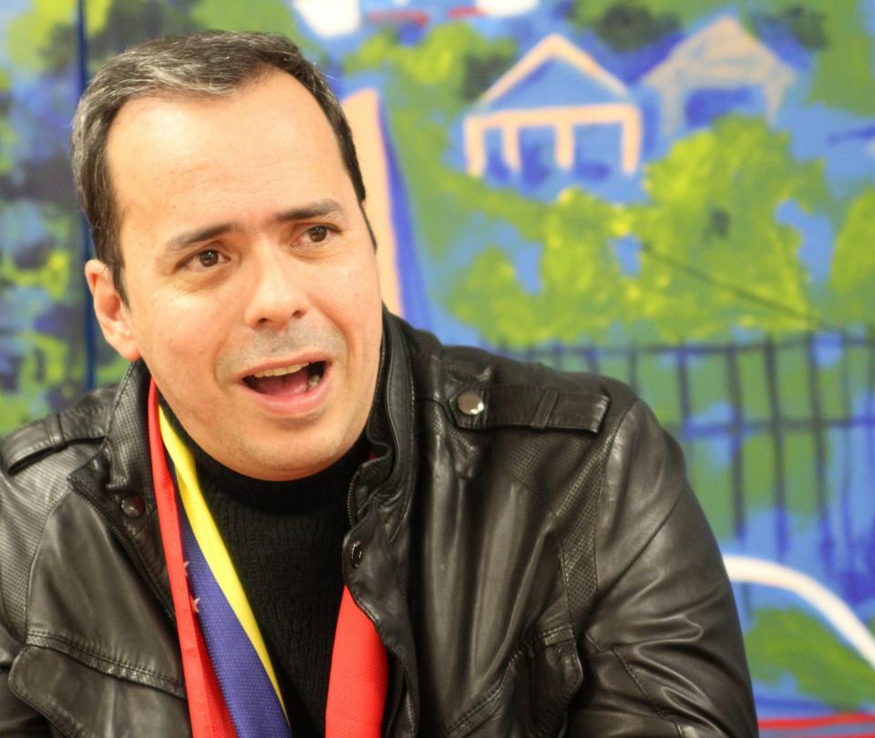 J.J. Rendón dice que firmó contrato y pagó por ataque en Venezuela