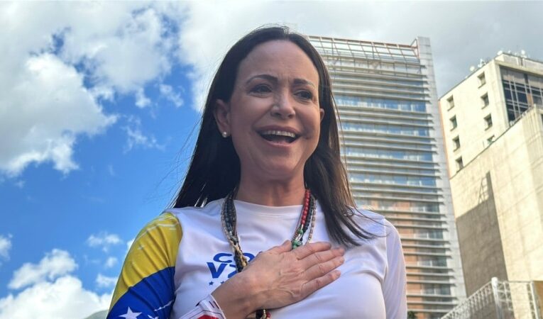 Oposición denuncia detención de su líder María Corina Machado en Caracas