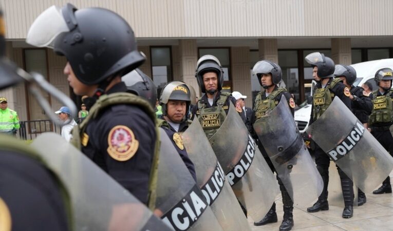 Perú calcula que existen más de 200 organizaciones criminales operando en su capital