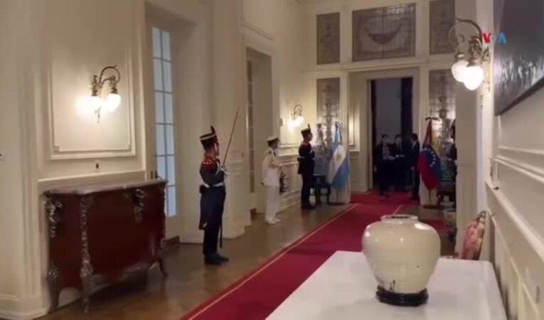 Reunión entre Edmundo González y Javier Milei en Argentina
