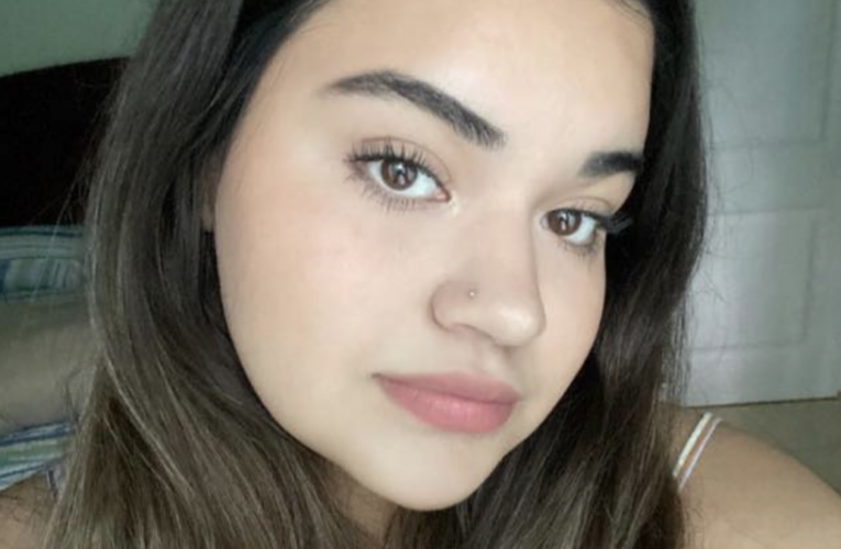 Una mujer de Texas demandó a restaurante por derramarle salsa y le pagarán una suma millonaria