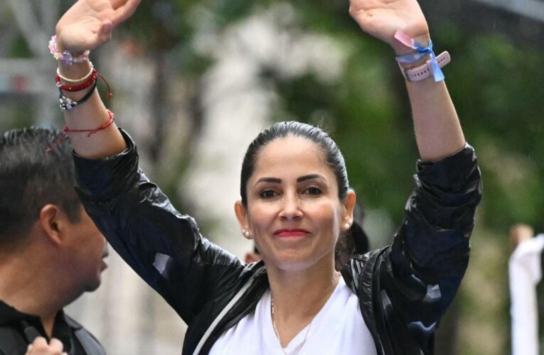 Luisa González vuelve a denunciar ‘irregularidades’ en elecciones y pide publicar actas de comicios en Ecuador