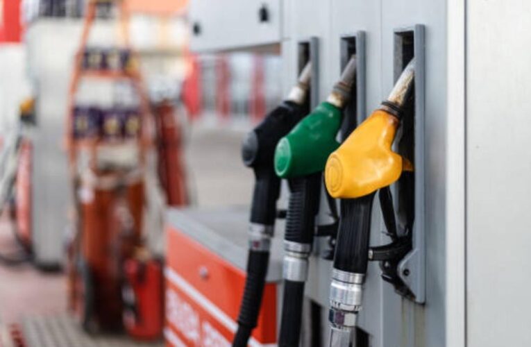 Con el nuevo aumento: ¿cuál sería el precio de la gasolina en California en 2025?