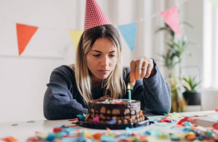 ¿Qué significa que a una persona no le guste celebrar su cumpleaños, según la psicología?