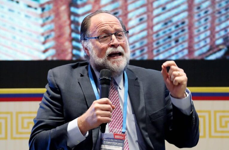 ‘El régimen chavista está buscando ganar tiempo’: Ricardo Hausmann