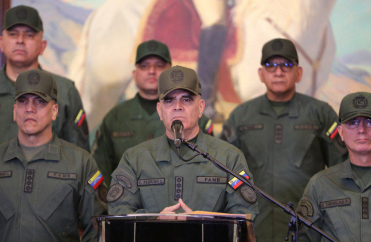 Padrino López confirmó el asesinato ‘a sangre fría’ de varios miembros del equipo de seguridad de Nicolás Maduro tras los bombardeos de Estados Unidos