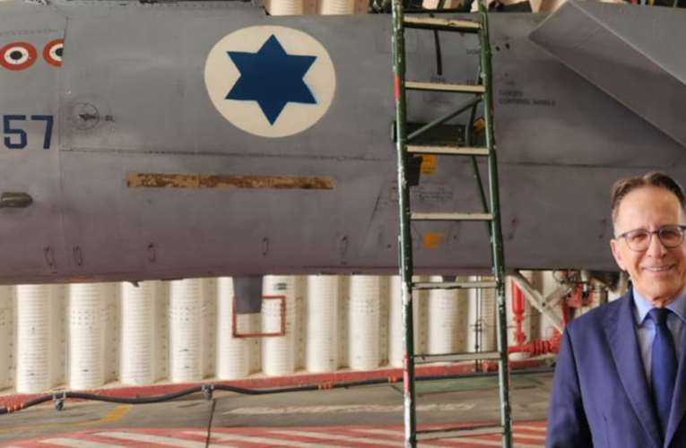 Detienen al jefe de gabinete de Netanyahu por presunta obstrucción en caso de filtración de información clasificada a un medio alemán