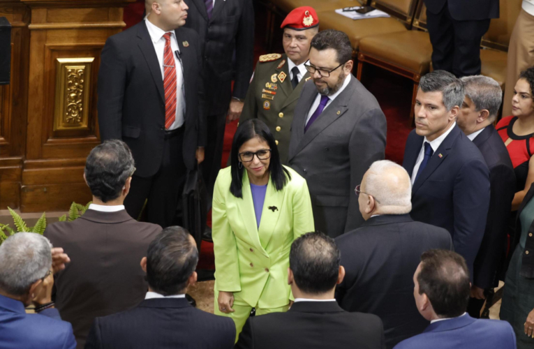Destapan supuesta amenaza que recibió Delcy Rodríguez por parte de Estados Unidos si no cumplía con demandas de Washington: ‘Me dieron 15 minutos’